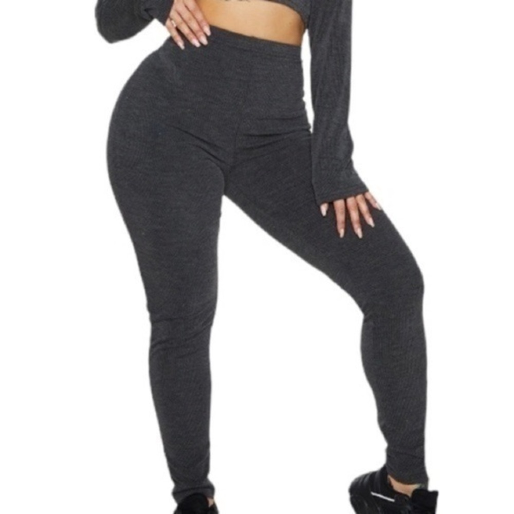 PrettyLittleThing Shape Gray Ruched Scrunch Leggings
